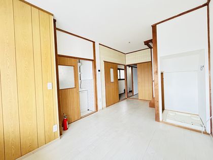 八幡市八幡月夜田 中古一戸建 室内