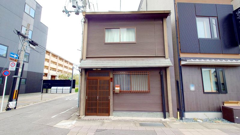 南区東九条東岩本町 中古一戸建 外観 南区東九条東岩本町 中古一戸建 外観