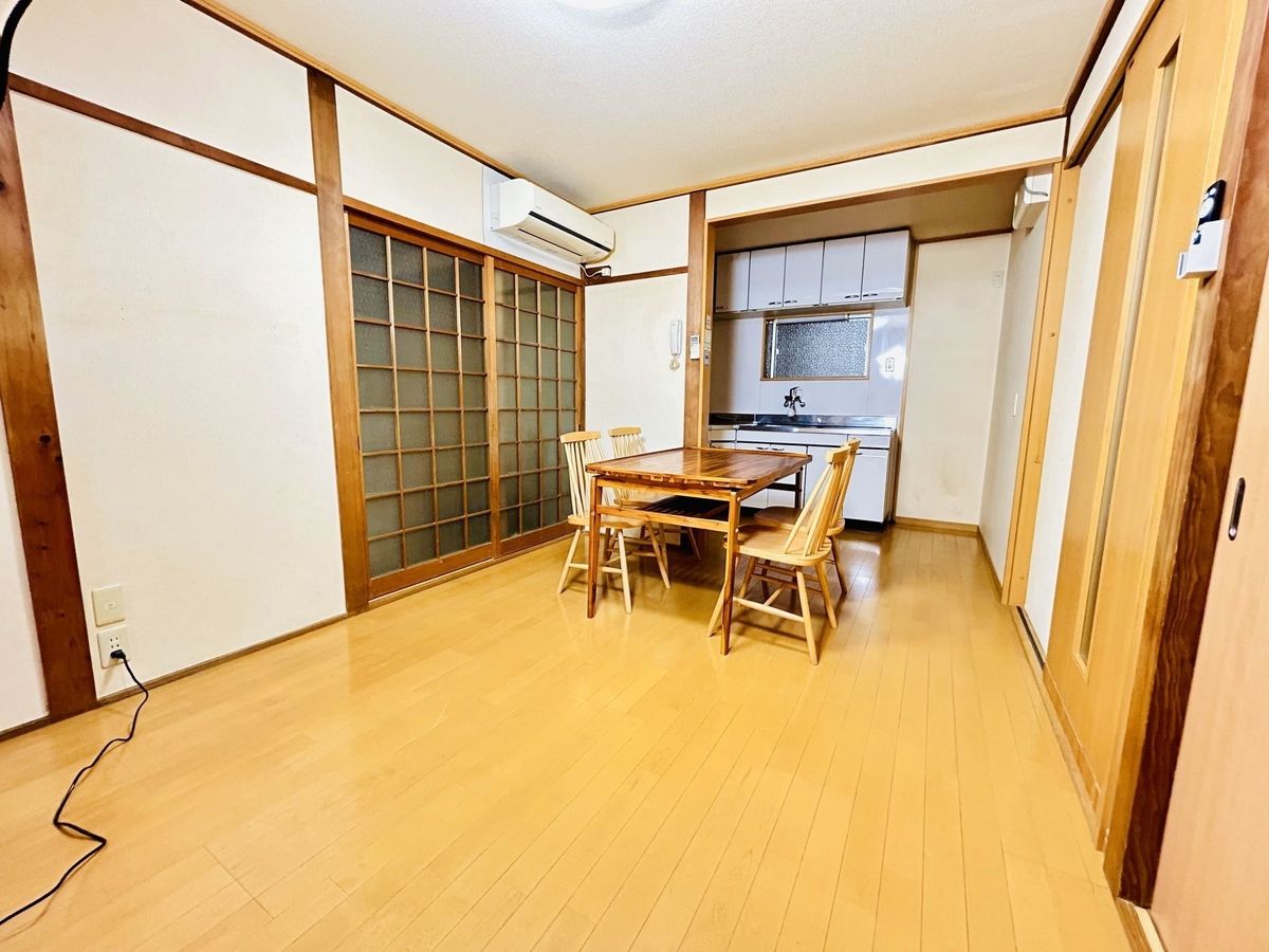 城陽市寺田宮ノ谷 中古一戸建 リビング リビング