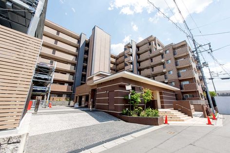 パデシオン伏見墨染 外観
