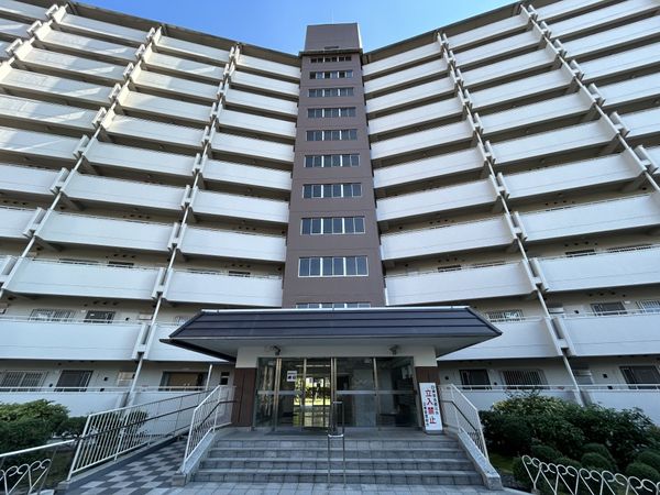 向島ニュータウン第三街区D棟 外観 向島ニュータウン第三街区D棟 外観