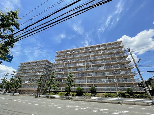 伏見日光ハイツ2号棟 外観