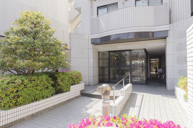 グランドムール伏見桃山 エントランス グランドムール伏見桃山 エントランス