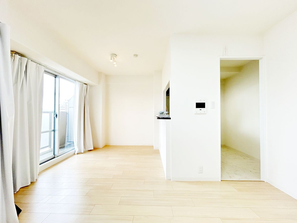 アドリーム伏見 リビング リビング