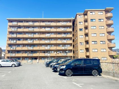 グラン・ドムール宇治木幡 外観