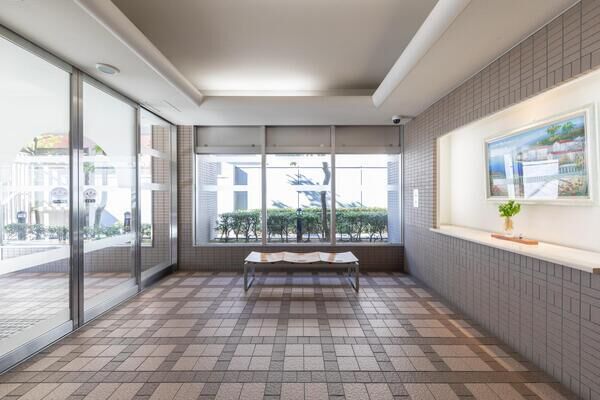 グランドメゾン伏見桃山 ロビー グランドメゾン伏見桃山 ロビー