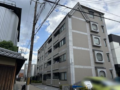 ロイヤル伏見桃山 外観