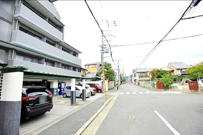 前面道路（寺町通）
