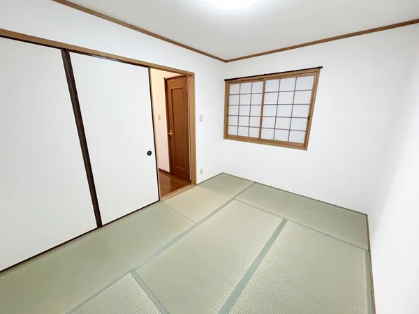 納戸（約6.0帖）