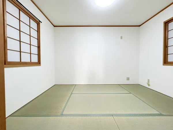 納戸（約6.0帖）