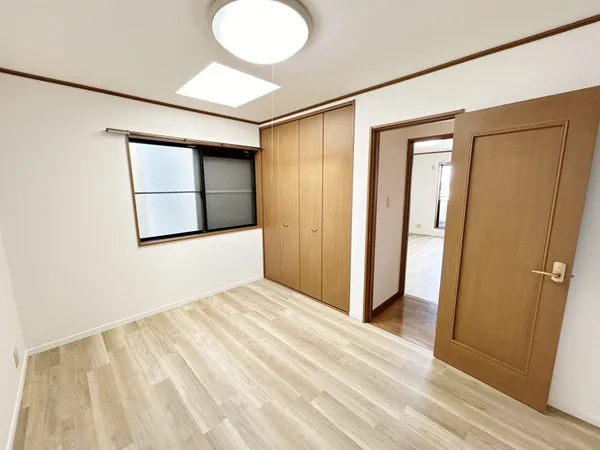 洋室（約6.0帖）