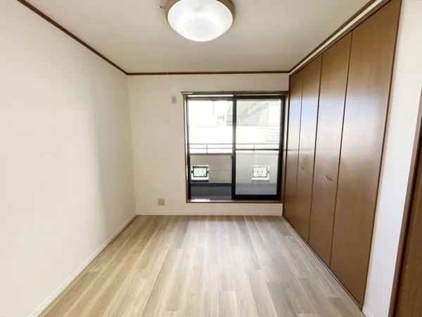 洋室（約4.6帖）