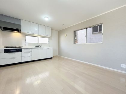 西淀川区佃5丁目戸建 リビング