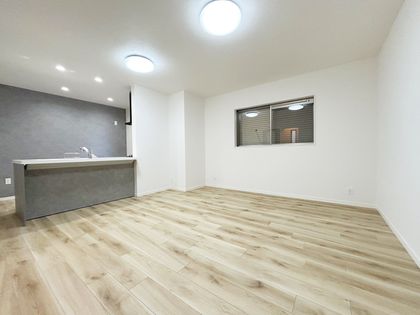 西淀川区大和田3丁目戸建 リビング