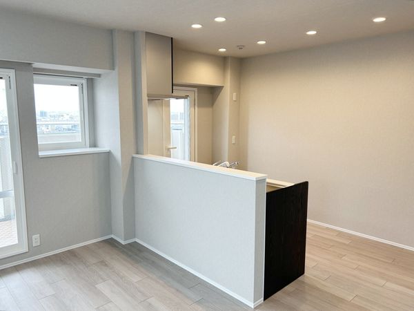 マイシティおおさか 4番館 リビング マイシティおおさか 4番館 リビング