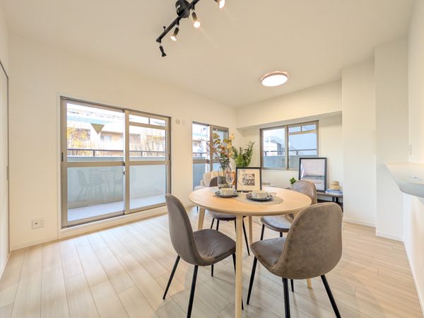 ペルル加島Ⅱ リビング ペルル加島Ⅱ リビング