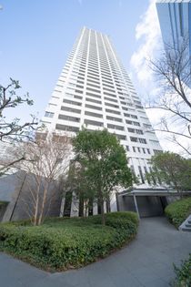 ザ・タワー大阪 外観