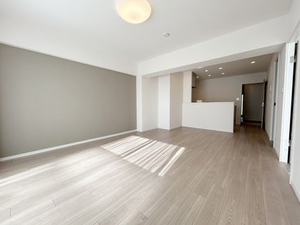 プラザ歌島 B棟 リビング プラザ歌島 B棟 リビング