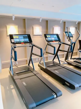 27階フィットネスジム