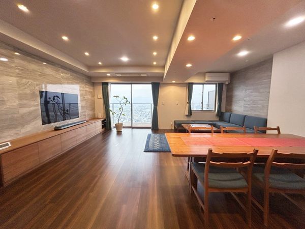 ザ・パークハウス中之島タワー リビング ザ・パークハウス中之島タワー リビング