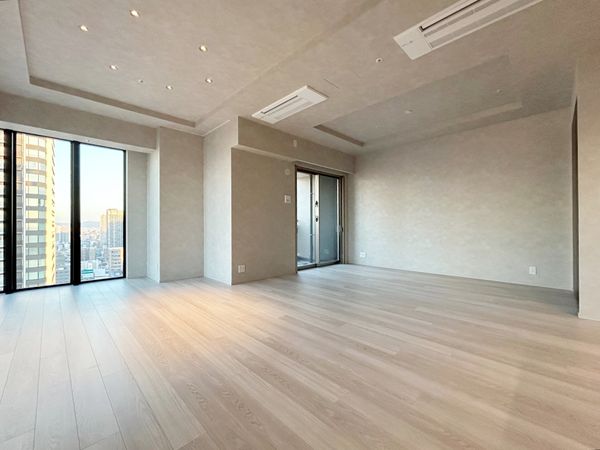 ザ・パークハウス大阪梅田タワー リビング ザ・パークハウス大阪梅田タワー リビング