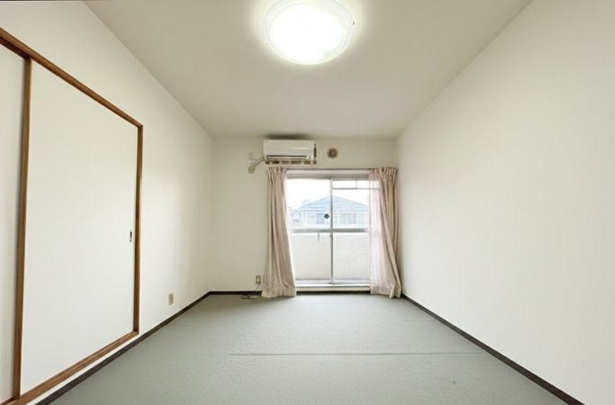 メゾン春日出2番館 リビング