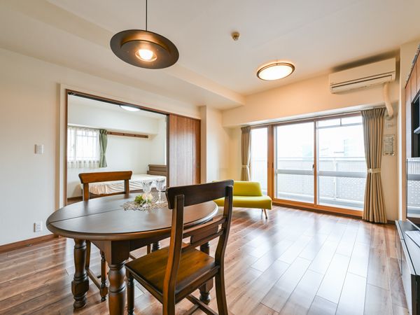 高見フローラルタウン イーストスクエア27 リビング