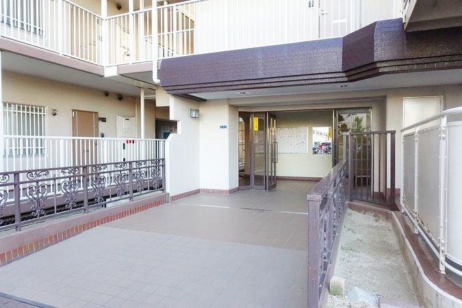 ユニハイム千船 2号棟 エントランス エントランス