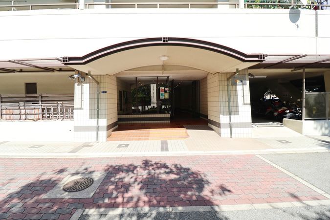 阪神住建千舟リバーサイドヴィラ D棟 エントランス 阪神住建千舟リバーサイドヴィラ D棟 エントランス