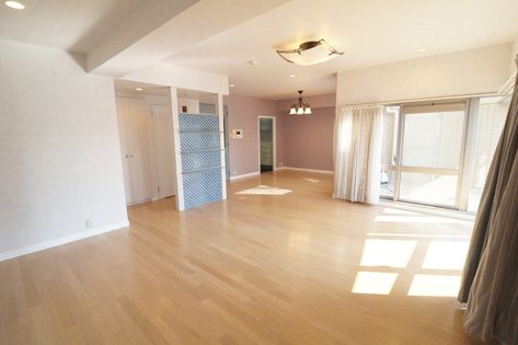 ラグザ大阪・レジデンス リビング