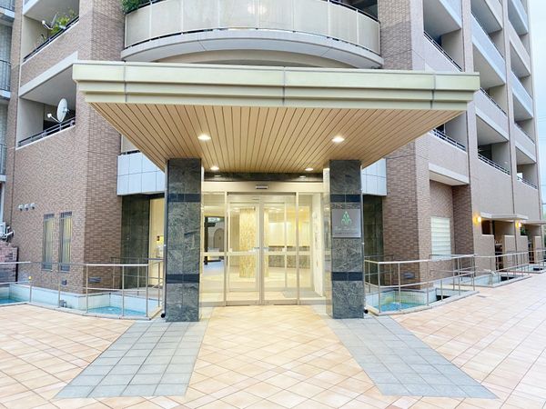 エンゼルパークスプリングス エントランス