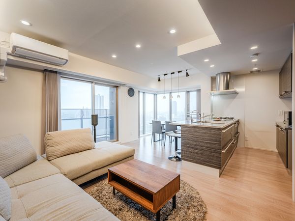 ローレルタワー梅田ウエスト リビング