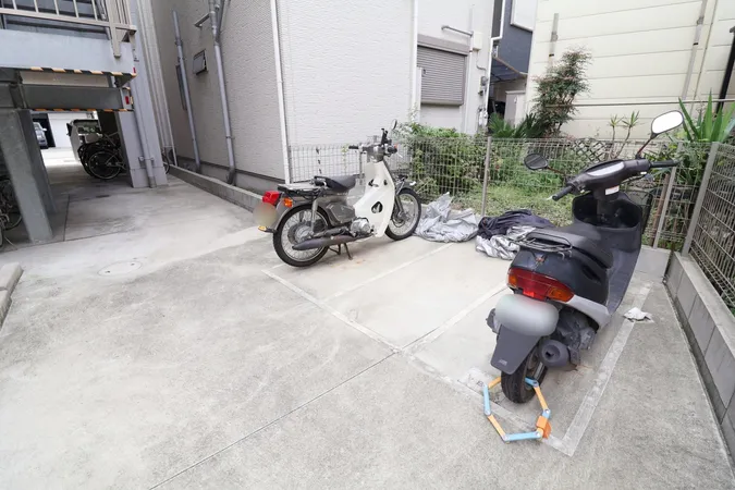 バイク置き場