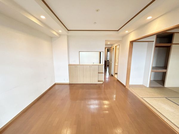 キングマンション千船弐番館 リビング キングマンション千船弐番館 リビング