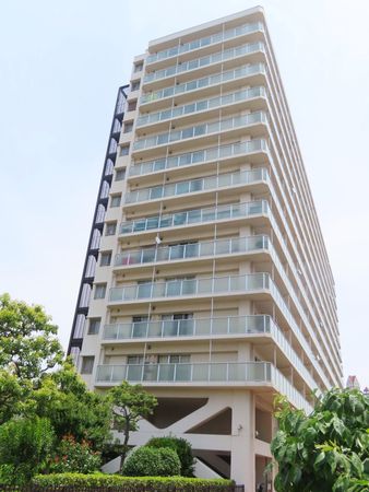 ファミール西九条 外観 ファミール西九条 外観