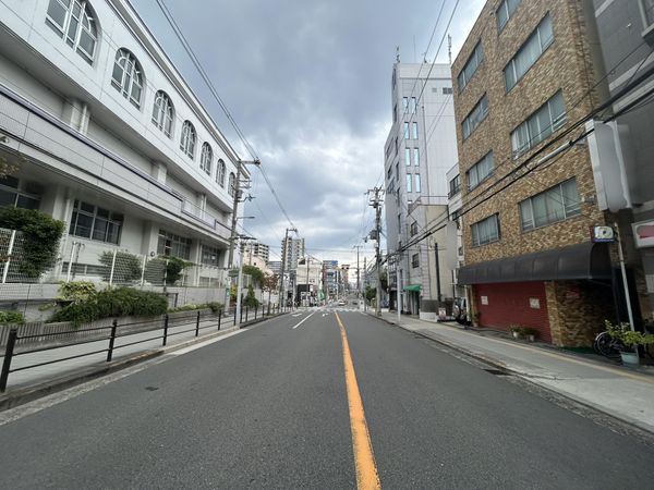 天王寺区真法院町 前面道路含む外観 前面道路含む外観