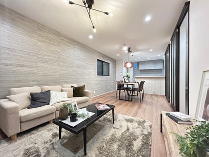 八幡屋2丁目新築住宅 リビング