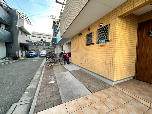 駐車スペースあり（車種制限あり）