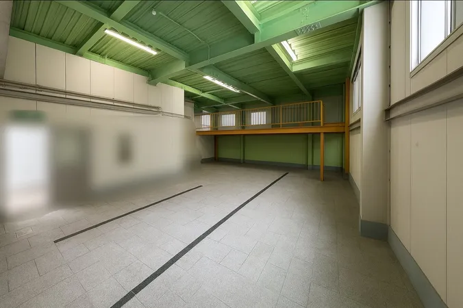 １階ガレージ・倉庫