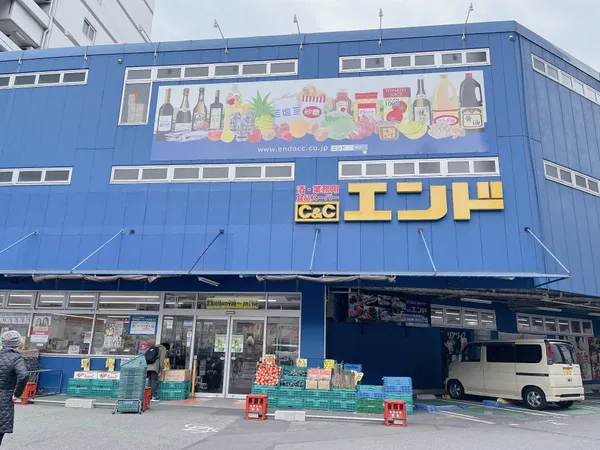 徒歩9分。