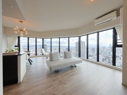 ブランズタワー大阪本町 リビング