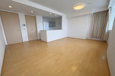 ディーグラフォート大阪N.Y.タワーHIGOBASHI リビング