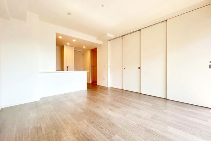 ジオ新町レジデンス リビング ジオ新町レジデンス リビング