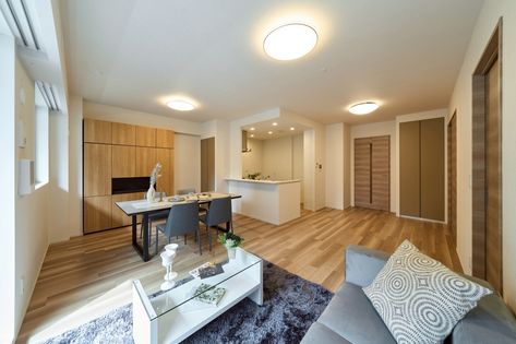 ローレルタワー堺筋本町 リビング