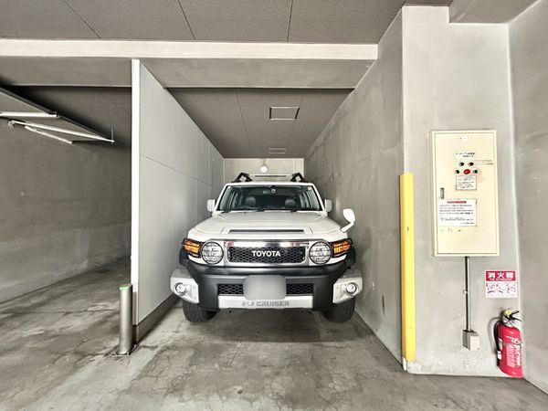 イトーピア本町通り(平面駐車場権利付) 駐車場 駐車場