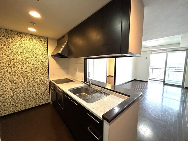 クロスタワー大阪ベイ キッチン