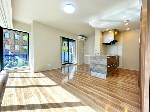 ローレルタワー御堂筋本町 リビング ローレルタワー御堂筋本町 リビング