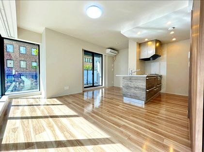 ローレルタワー御堂筋本町 リビング