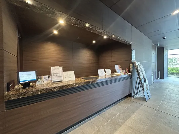1階にはホテルライクなコンシェルジュサービスがございます