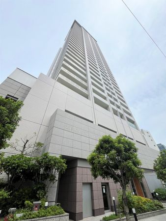 ジーニス大阪 WEST棟 外観 ジーニス大阪 WEST棟 外観